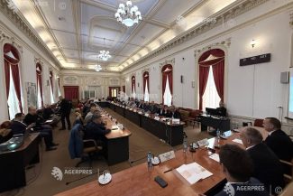 Bihor: Soluții pentru combaterea secetei în județ – stocarea apei în canale, bazine agricole și rezervoare flexibile