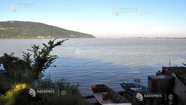 Debitul Dunării la intrarea în țară, în creștere ușoară duminică, la 1.300 m3/s