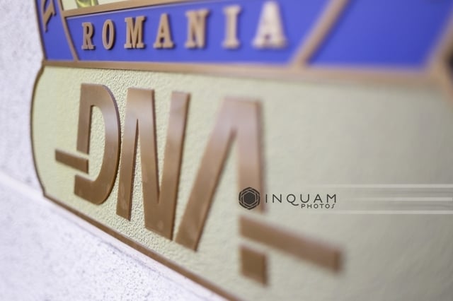 DNA – Trei percheziţii în judeţul Constanţa, inclusiv la sediul unei firme, într-un dosar de evaziune fiscală, înşelăciune şi spălare a banilor, în legătură cu servicii de asistenţă portuară pentru nave NATO/ Percheziţii şi în Norvegia şi Germania