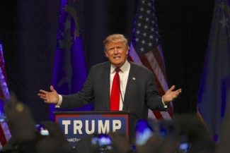 Donald Trump îl atacă pe Barack Obama, după ce fostul preşedinte democrat i-a jignit decorul de la Casa Albă, comparându-l cu un restaurant „Cheesecake Factory”: Preşedinte de doi bani