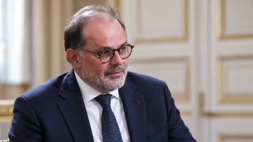 Guvernatorul Băncii Franţei estimează că deficitul bugetar poate fi redus la 3% din PIB până în 2029