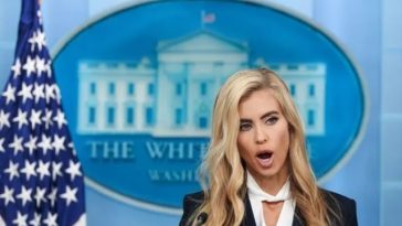 Noua purtătoare de cuvânt a Casei Albe Katie Zacharia recunoaşte, la Fox News, că a picat examenul de barou