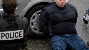 Cei patru apropiaţi ai suspectului în atacul cu mitraliera la Paris, eliberaţi. Nuñez: Suspendarea arestului preventiv al lui Kévin T. din motive psihiatrice ”nu schimbă cu nimic faptul că acesta este un atentat rasist”