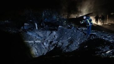 Zelenski consideră că Rusia nu şi-a ”schimbat atitudinea”, în pofida unei relansări a diplomaţiei