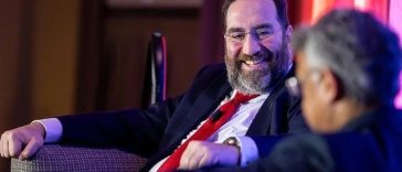 Reuters: Un donator al lui Trump, desemnat să conducă un fond de investiţii în Caucaz, deţine participaţii importante în Armenia şi a făcut în trecut afaceri cu Rusia