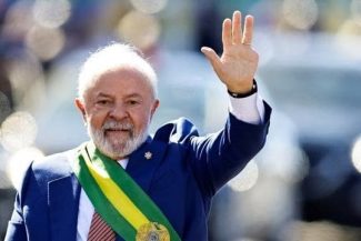 Remontada în Brazilia: Lula a obţinut al patrulea mandat de preşedinte. Bolsonaro vrea anularea alegerilor