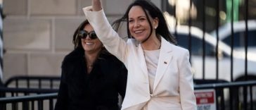 Venezuela: Lidera opoziţiei, María Machado, s-a întors în ţară după luni de exil