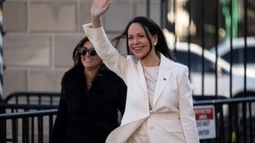 Venezuela: Lidera opoziţiei, María Machado, s-a întors în ţară după luni de exil