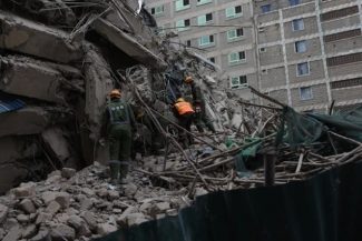 Un imobil de mai multe etaje, în construcţie, surpat la Nairobi