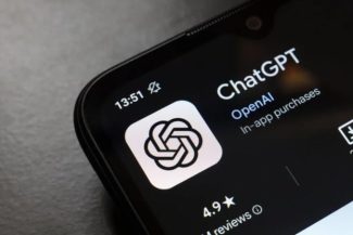 Şase state americane dau în judecată OpenAI cu privire la prejudicii cauzate de ChatGPT copiilor, îndemnaţi de către chatbot să-şi facă rău lor înşişi sau altora