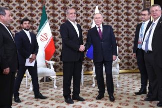 Preşedintele iranian se va întâlni cu Putin marţi, la Moscova