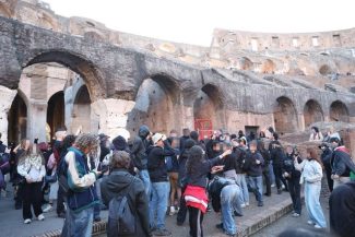Proteste în Europa: Incidente în Italia şi Belgia. Sute de oameni reţinuţi, ciocniri cu poliţia