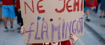 Albania: noi ciocniri la Tirana, autorităţile acuză „forţe străine”