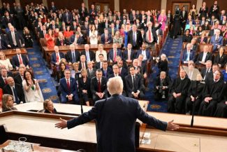 Rusia desfăşoară o campanie de dezinformare împotriva democraţilor care candidează la alegerile din 3 noiembrie din SUA