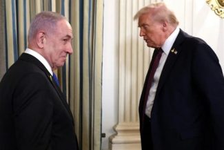 Trump le cere israelienilor să voteze în alegerile legislative de marţi cu Netanyahu, un ”războinic excepţional”